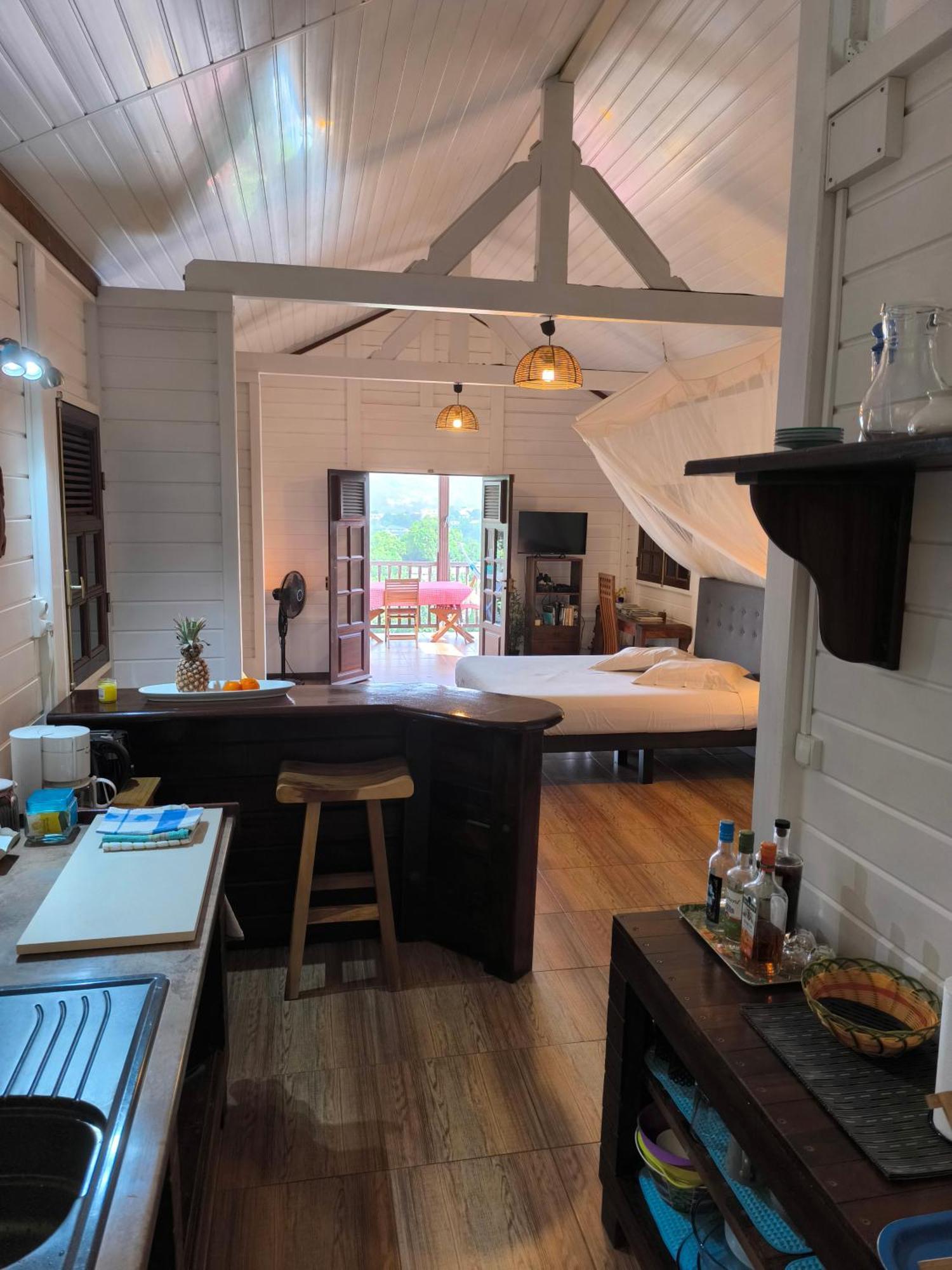 Studio Brazilia Bois Et Nature, Terrasse Avec Vue Sur Les Pitons เลอ โฮแบร์ ภายนอก รูปภาพ