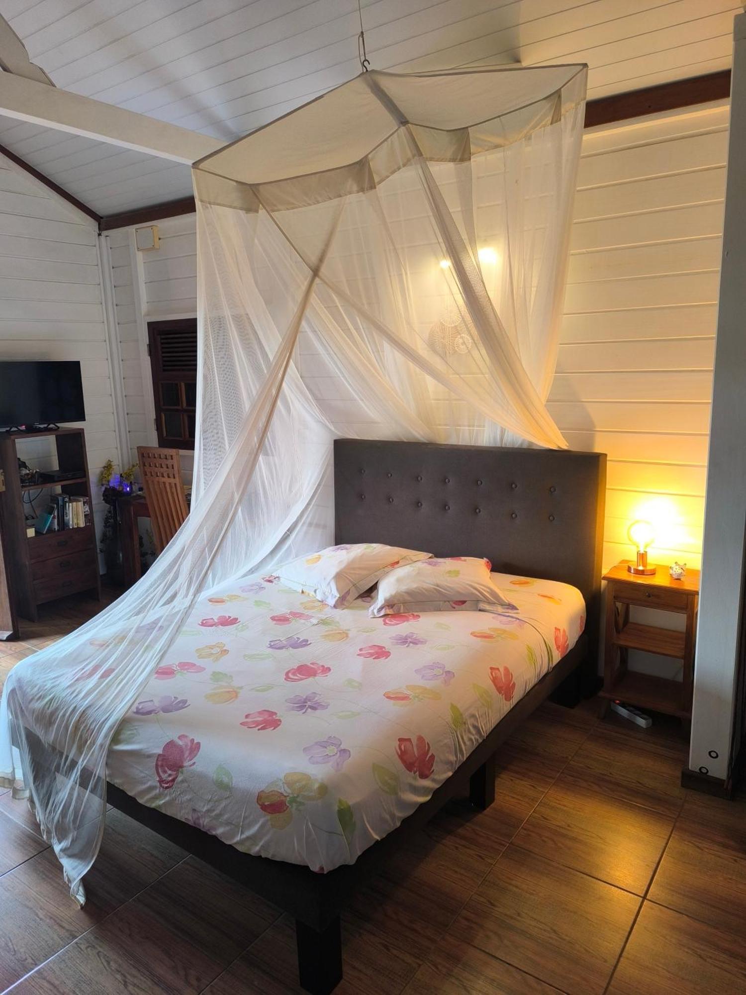 Studio Brazilia Bois Et Nature, Terrasse Avec Vue Sur Les Pitons เลอ โฮแบร์ ภายนอก รูปภาพ
